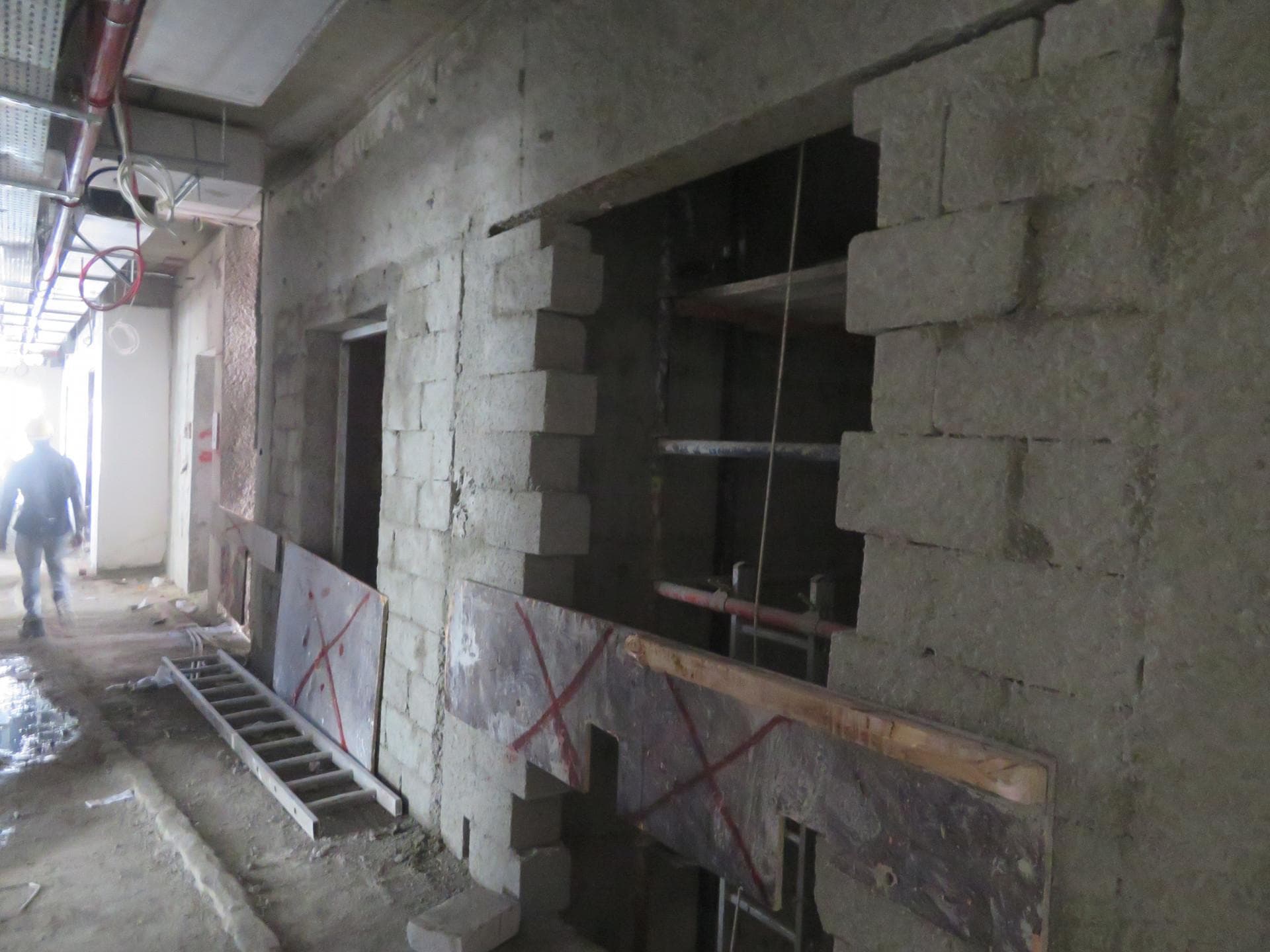 Riviera 15 - Construction