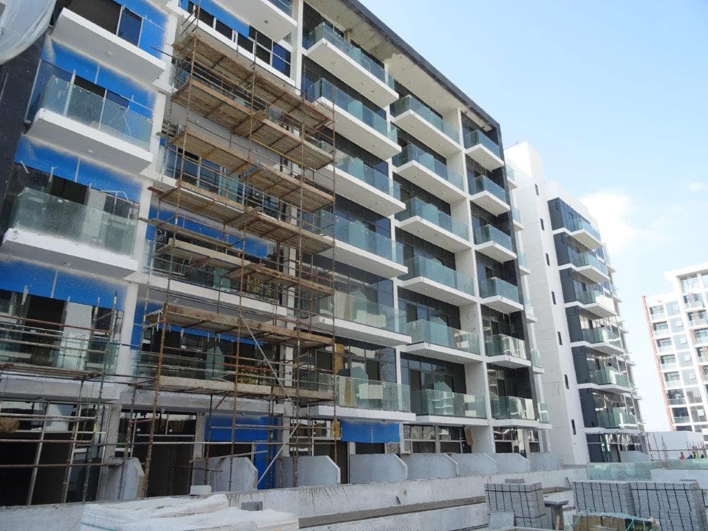 Riviera 15 - Construction