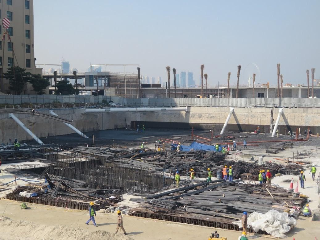 Seven Hotel And Apartments The Palm - Construction