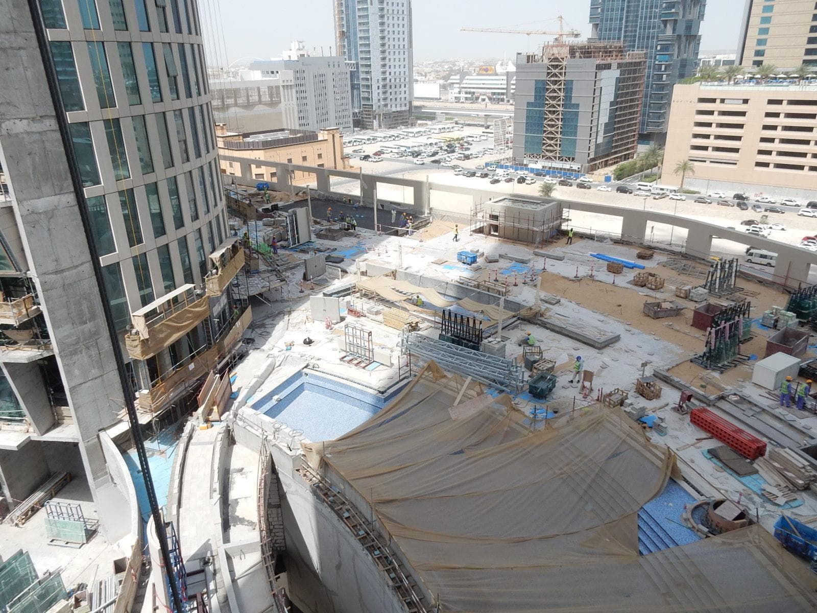 Burj Vista - Construction