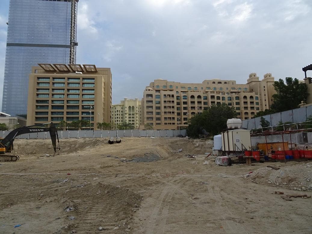 Seven Hotel And Apartments The Palm - Construction