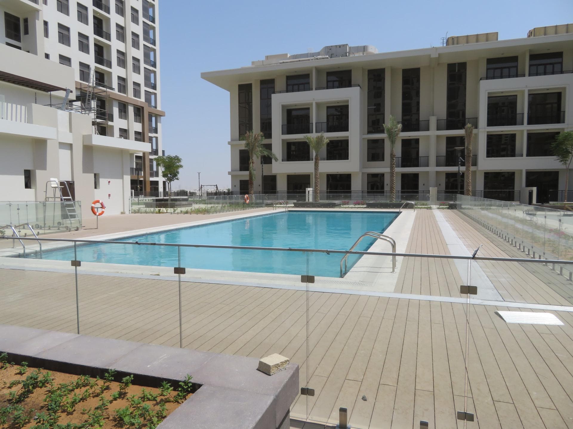 Jenna And Warda Apartments - Construction