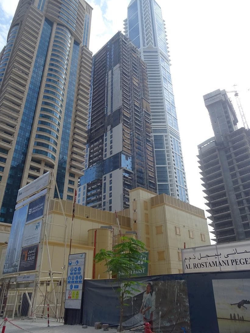 Marina Arcade - Construction
