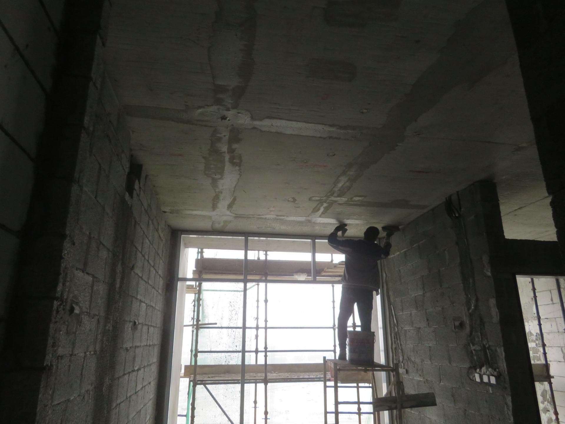 Riviera 32 - Construction