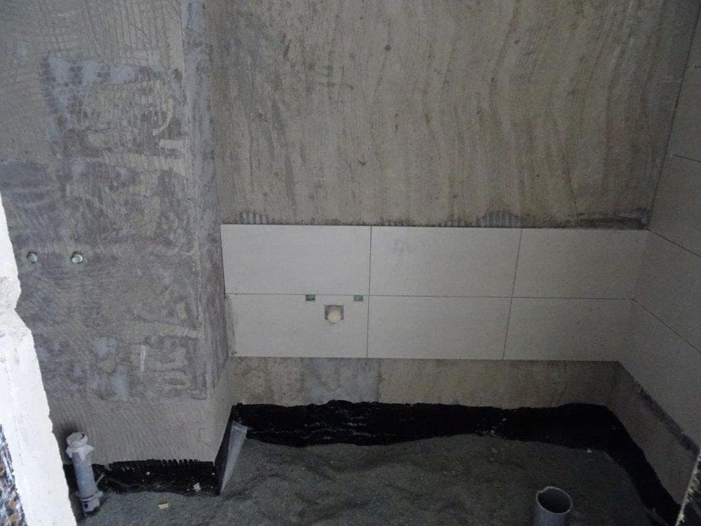 Riviera 15 - Construction
