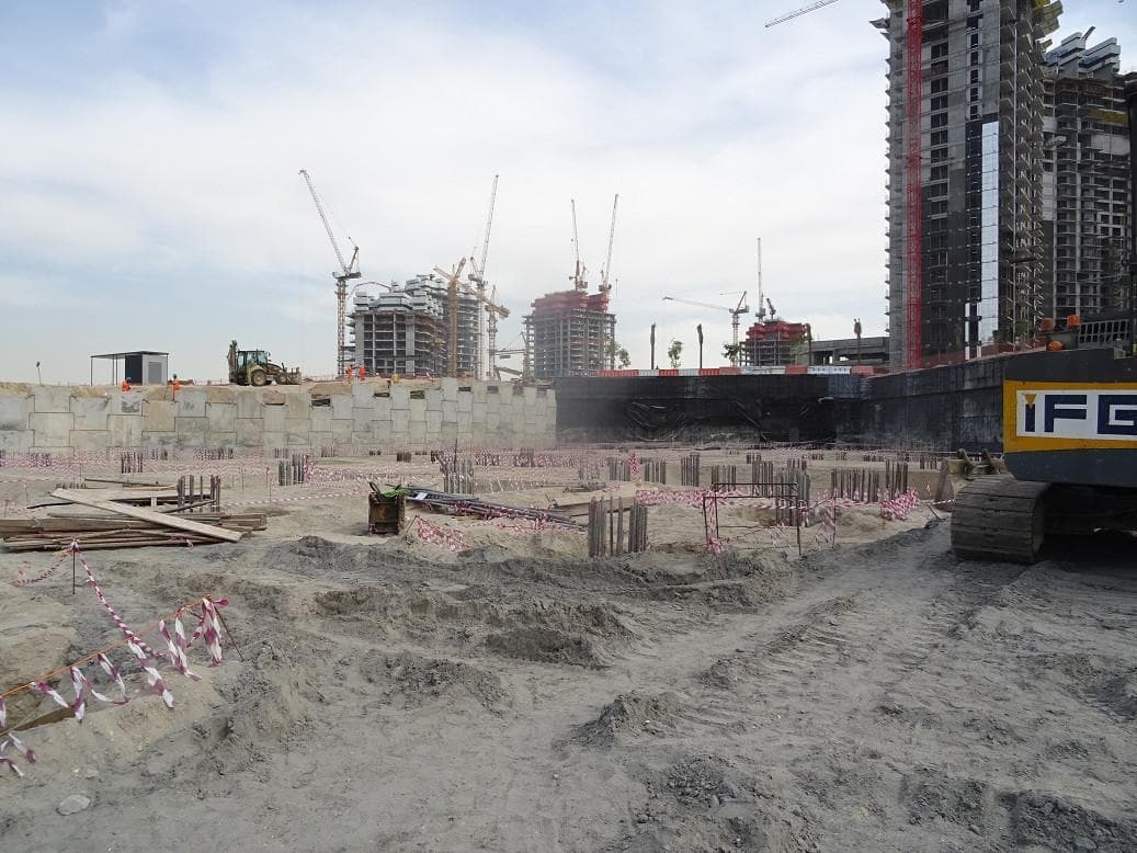 The Grand - Construction