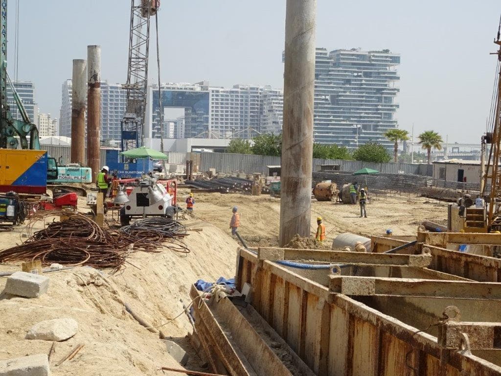 Beach Mansion - Construction