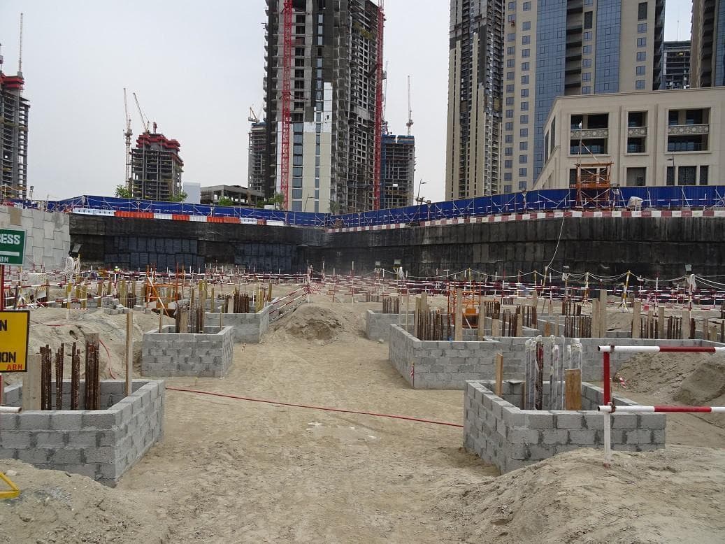 The Grand - Construction