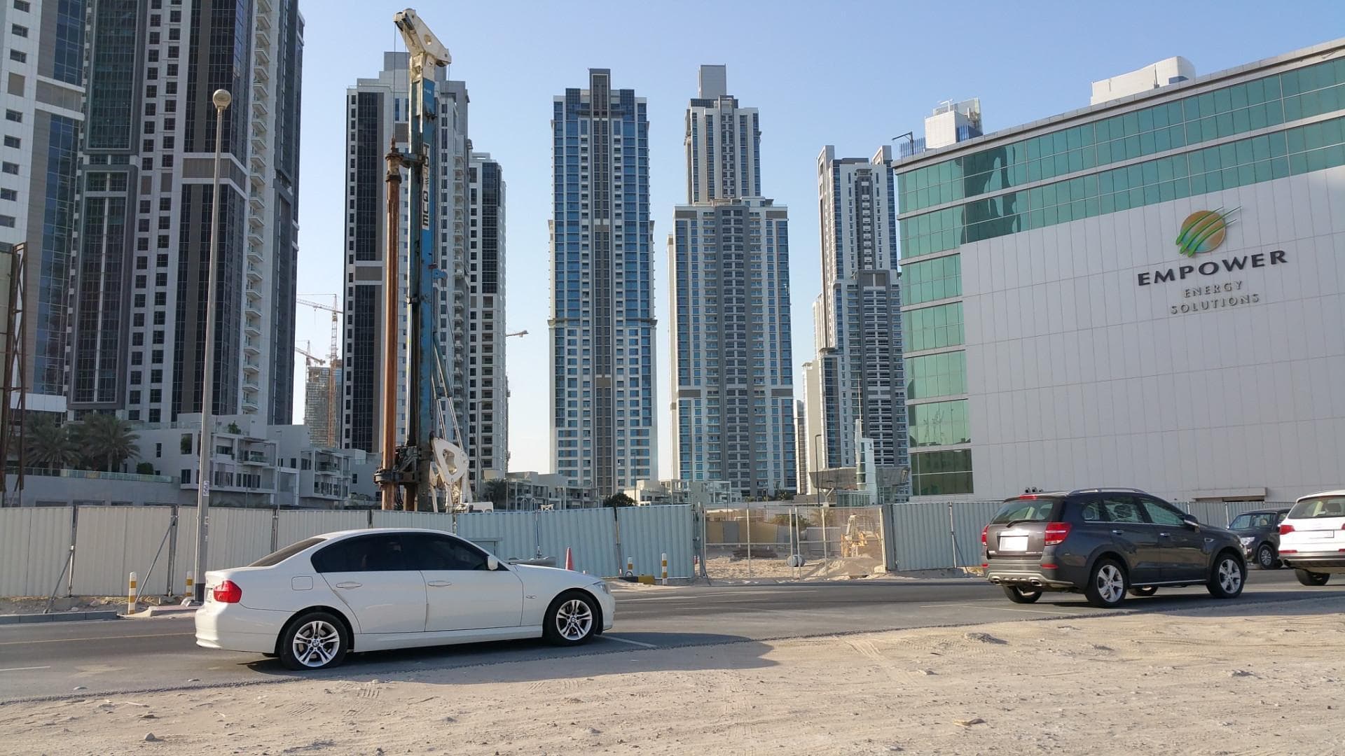 Paramount Tower Hotel & Residences - Construction
