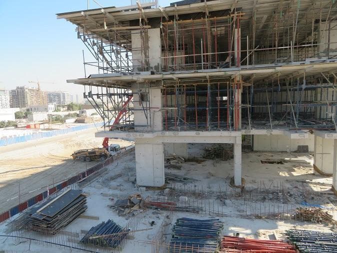 Riviera 38 - Construction