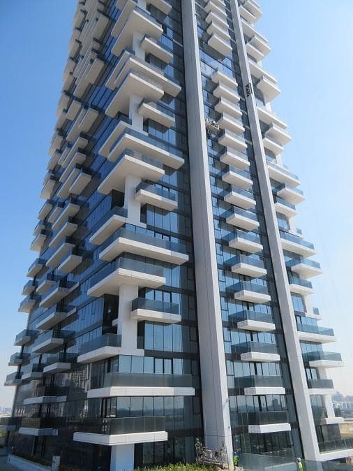 1 Residences - Construction