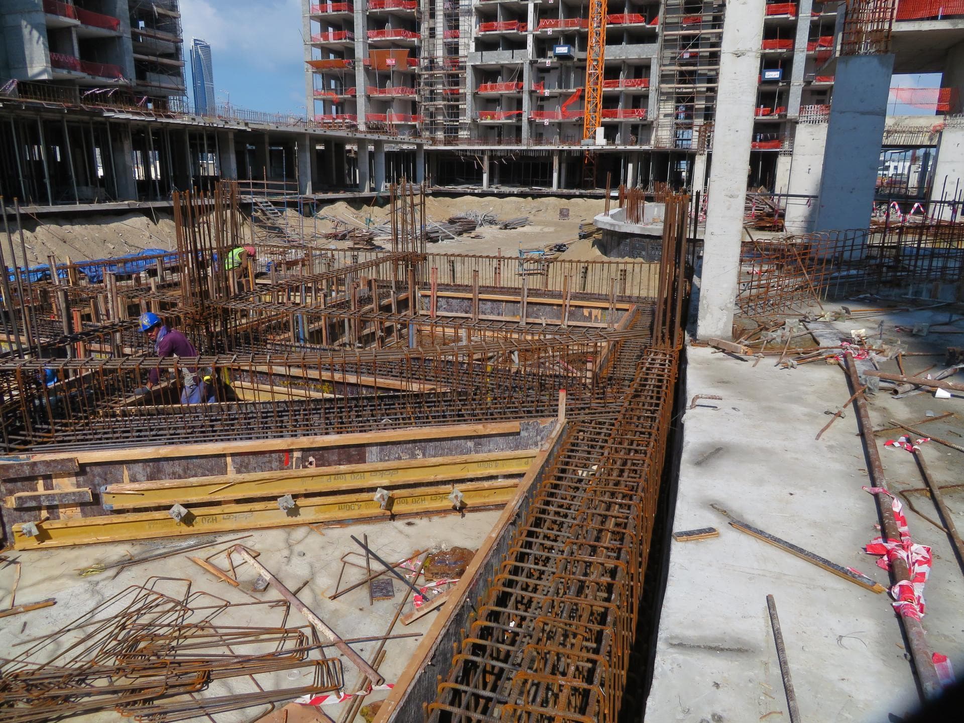 Riviera 15 - Construction