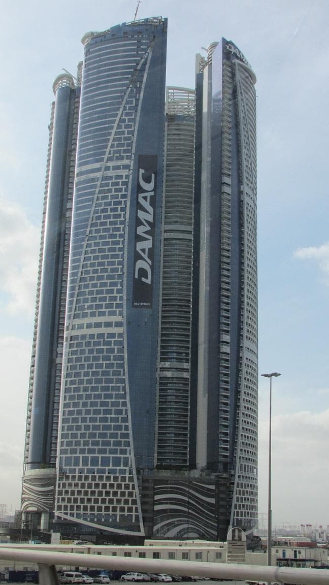 Towers By Paramount - Construction