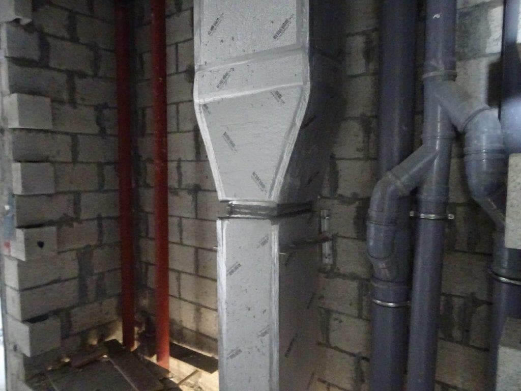 Riviera 41 - Construction