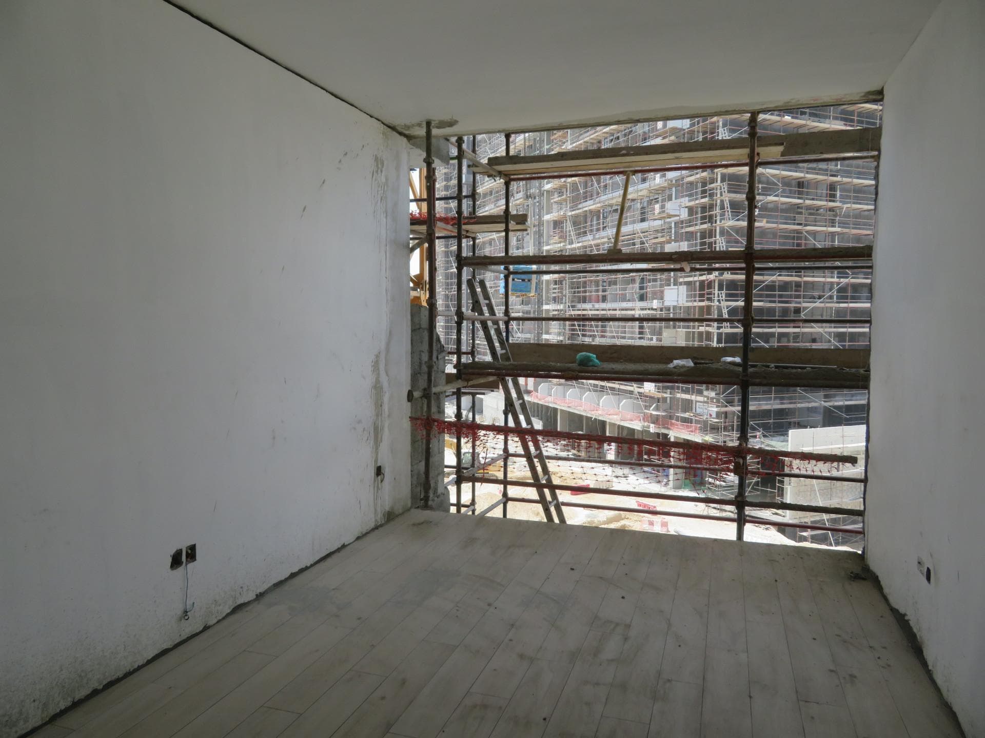 Riviera 3 - Construction