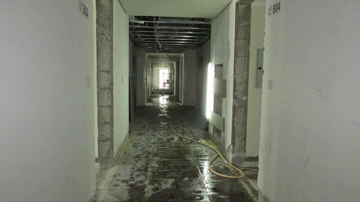Sol Bay - Construction