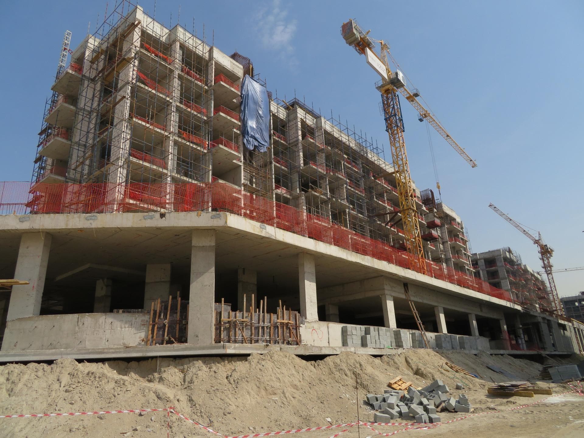 Riviera 13 - Construction