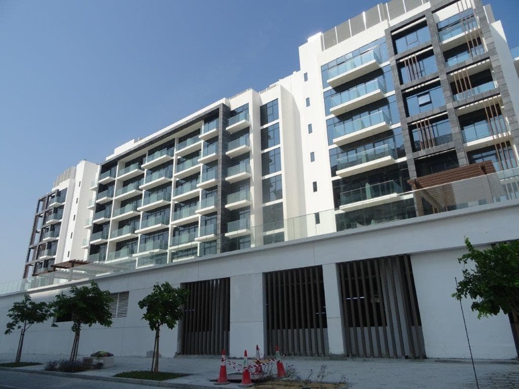Riviera 13 - Construction