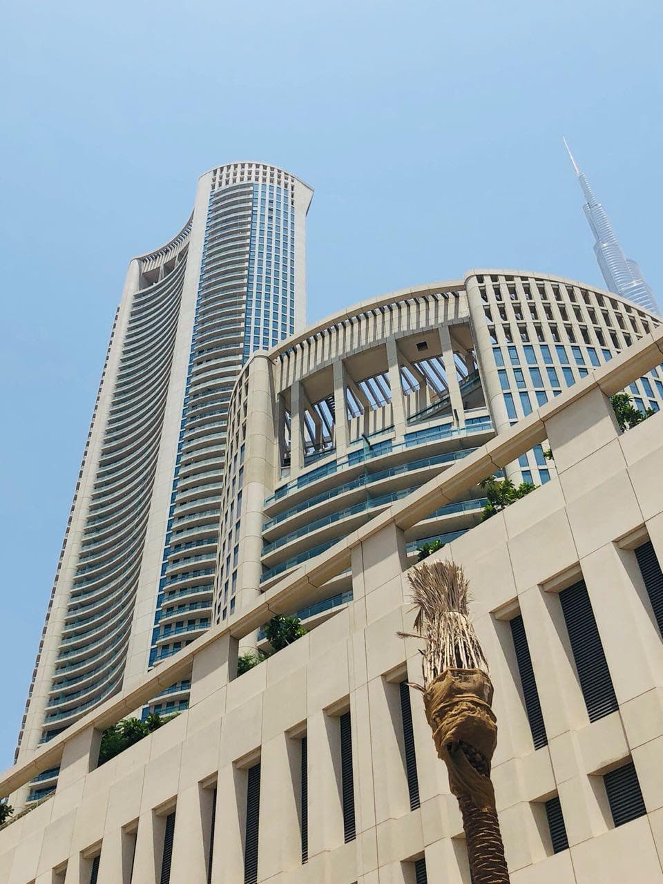 Burj Vista - Construction