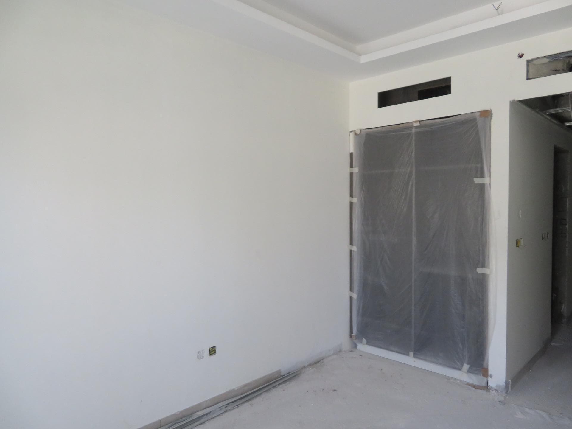 Riviera 13 - Construction