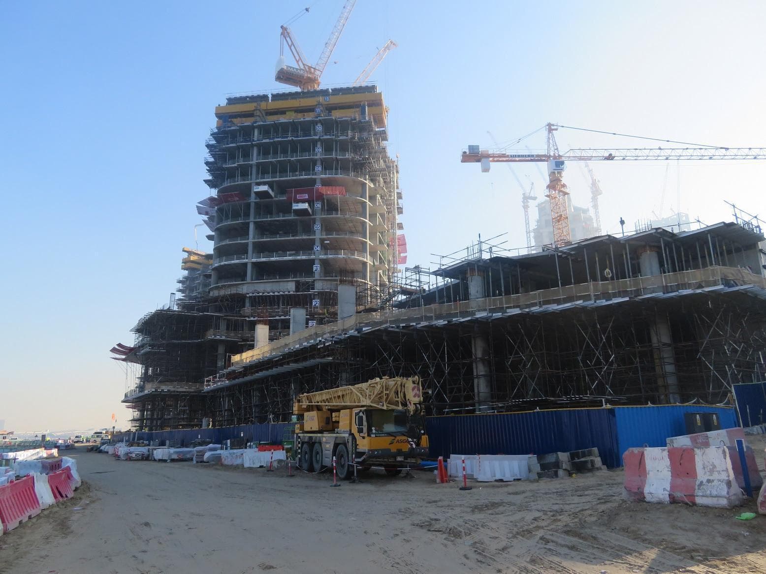 Address Harbour Point - Строительство