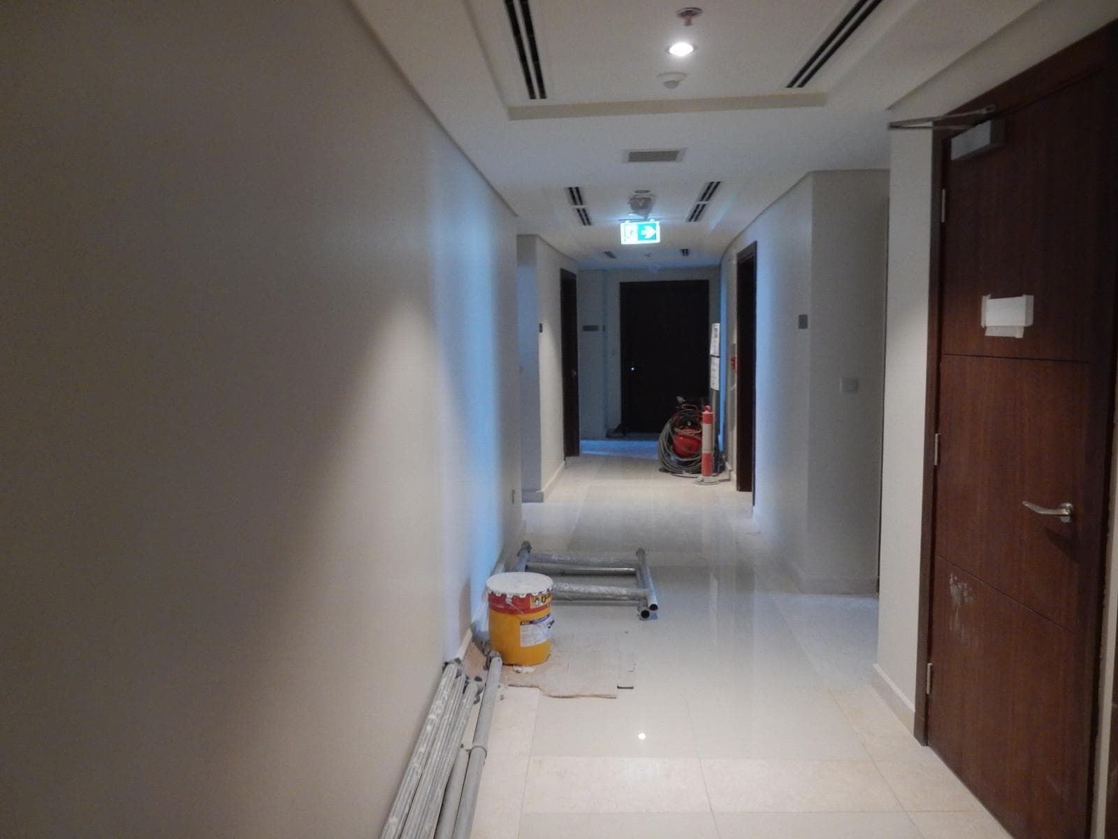 Burj Vista - Construction