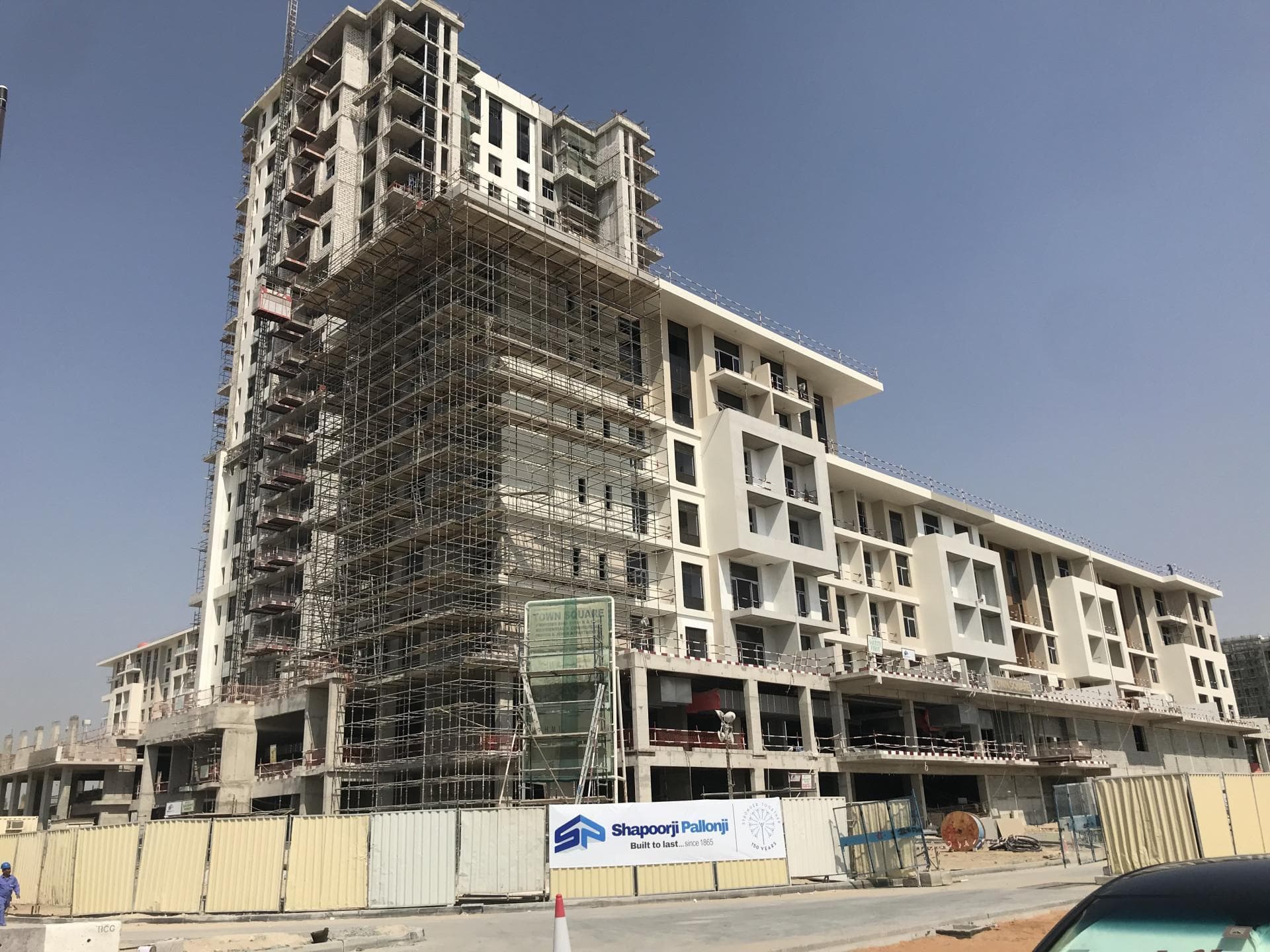 Jenna And Warda Apartments - Construction