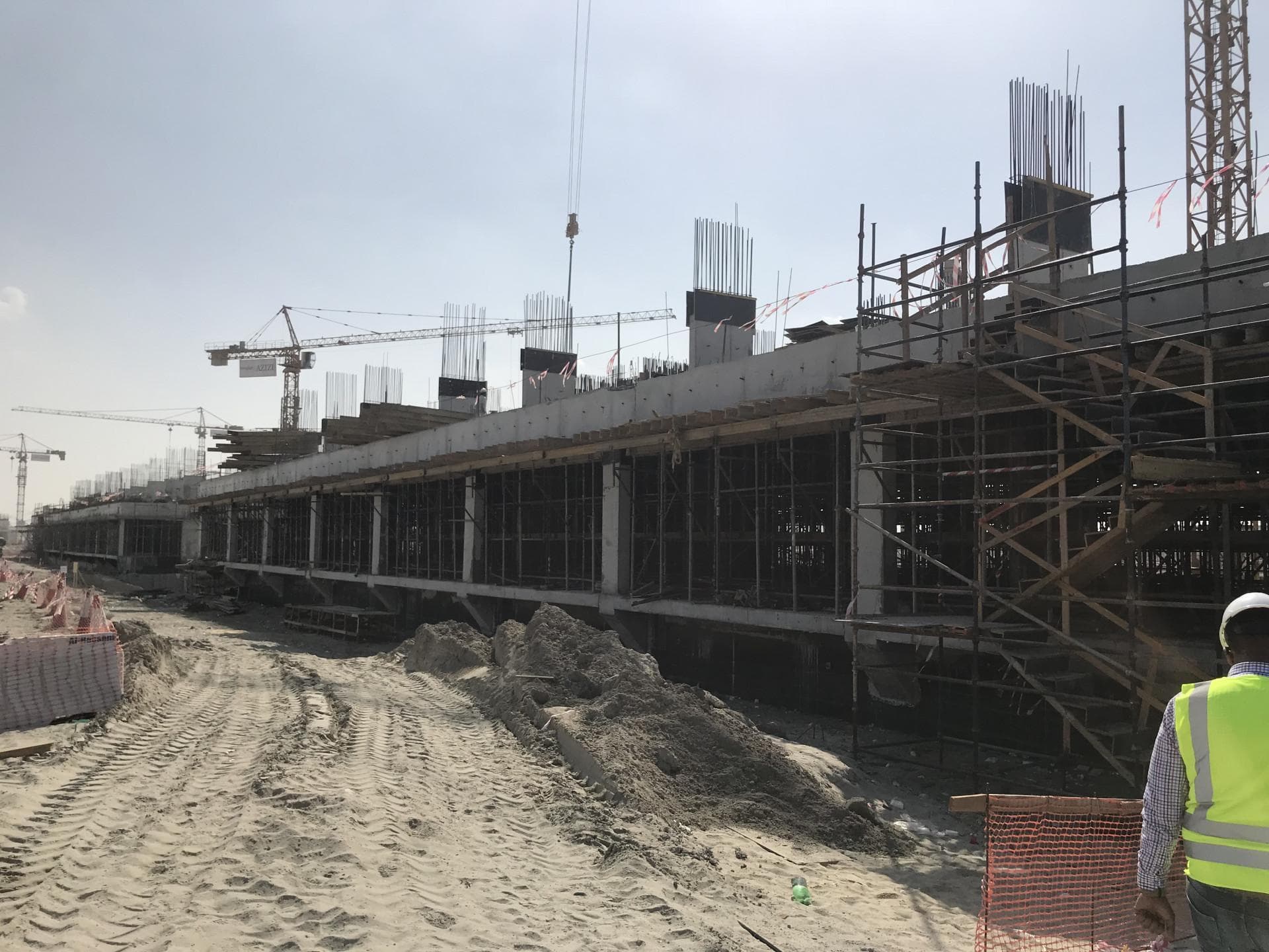 Riviera 13 - Construction
