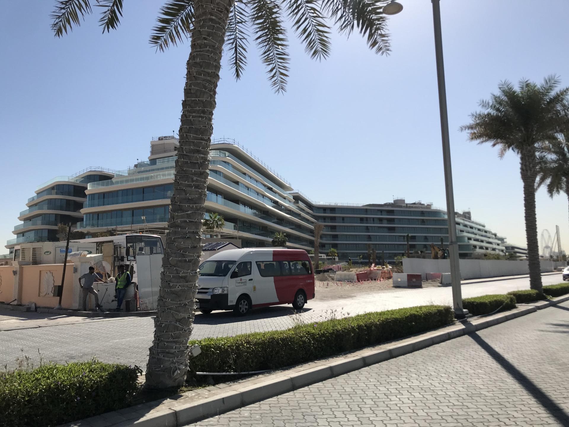 W Residences Dubai The Palm - Construction