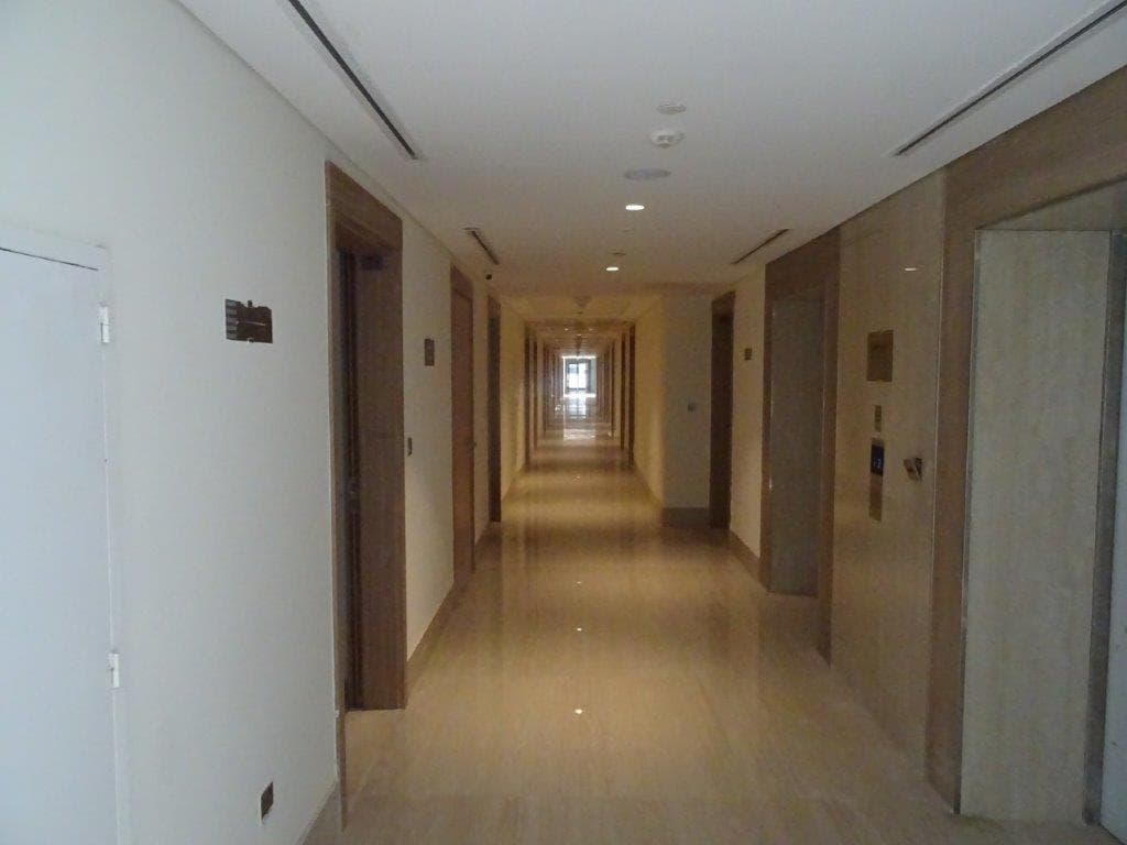 Riviera 13 - Construction