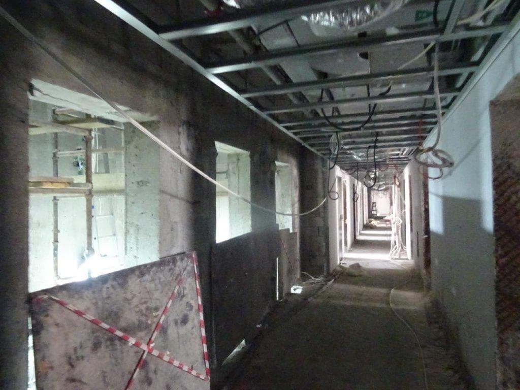 Riviera 41 - Construction