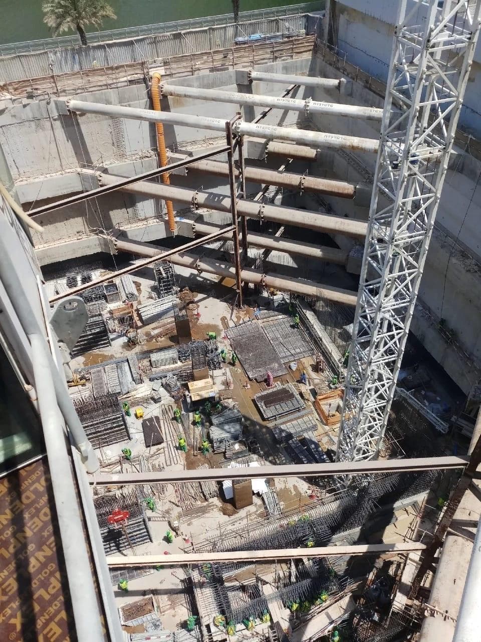 Stella Maris - Construction