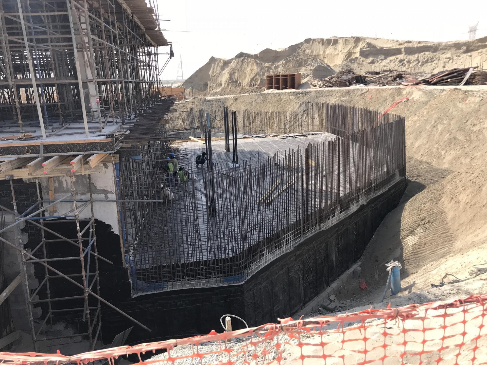 Riviera 13 - Construction
