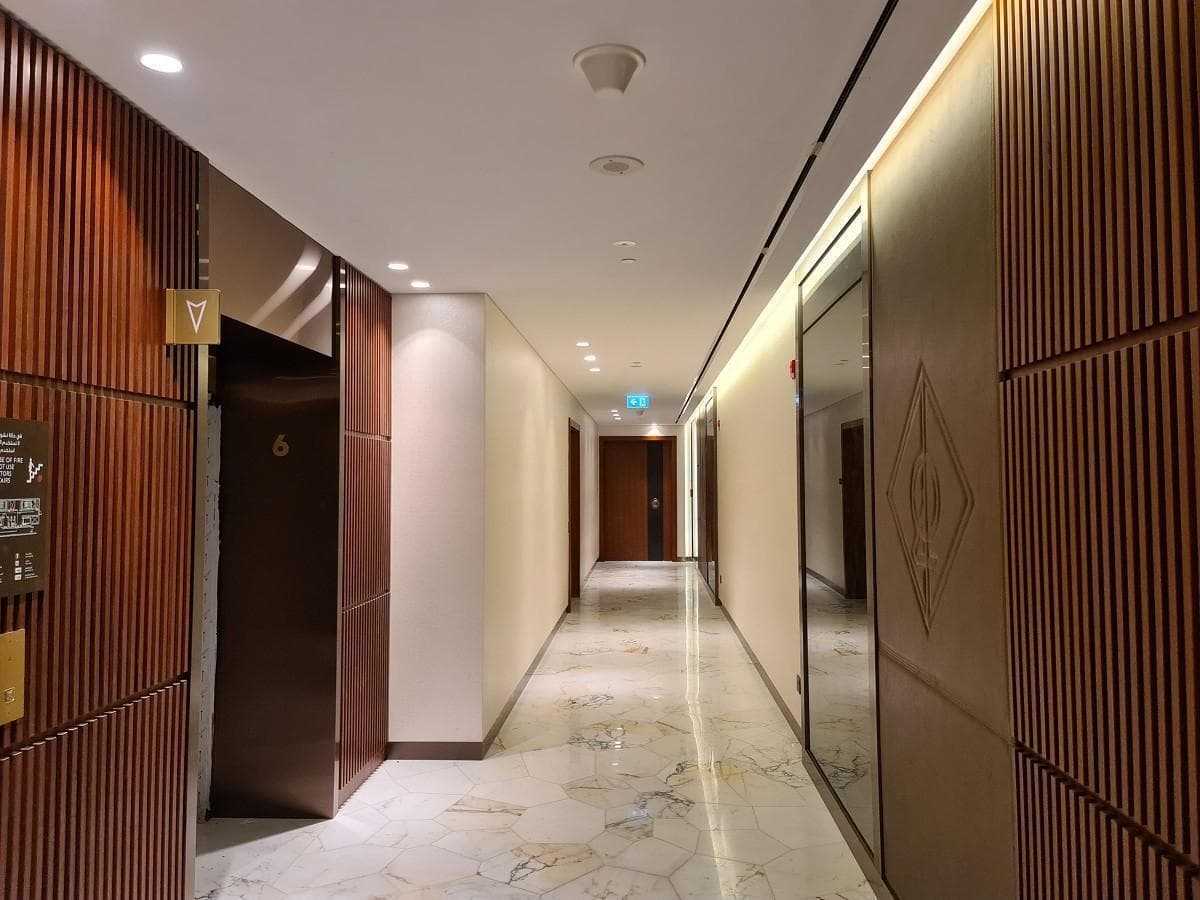 W Residences Dubai The Palm - Construction