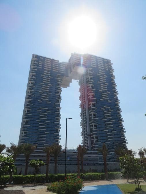 1 Residences - Construction
