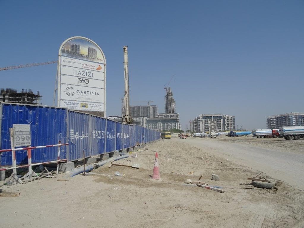 Riviera Beachfront - Construction