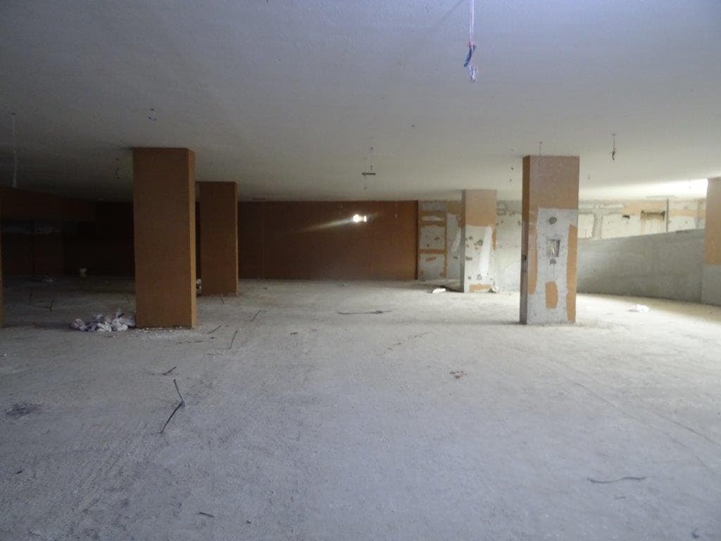 Riviera 47 - Construction