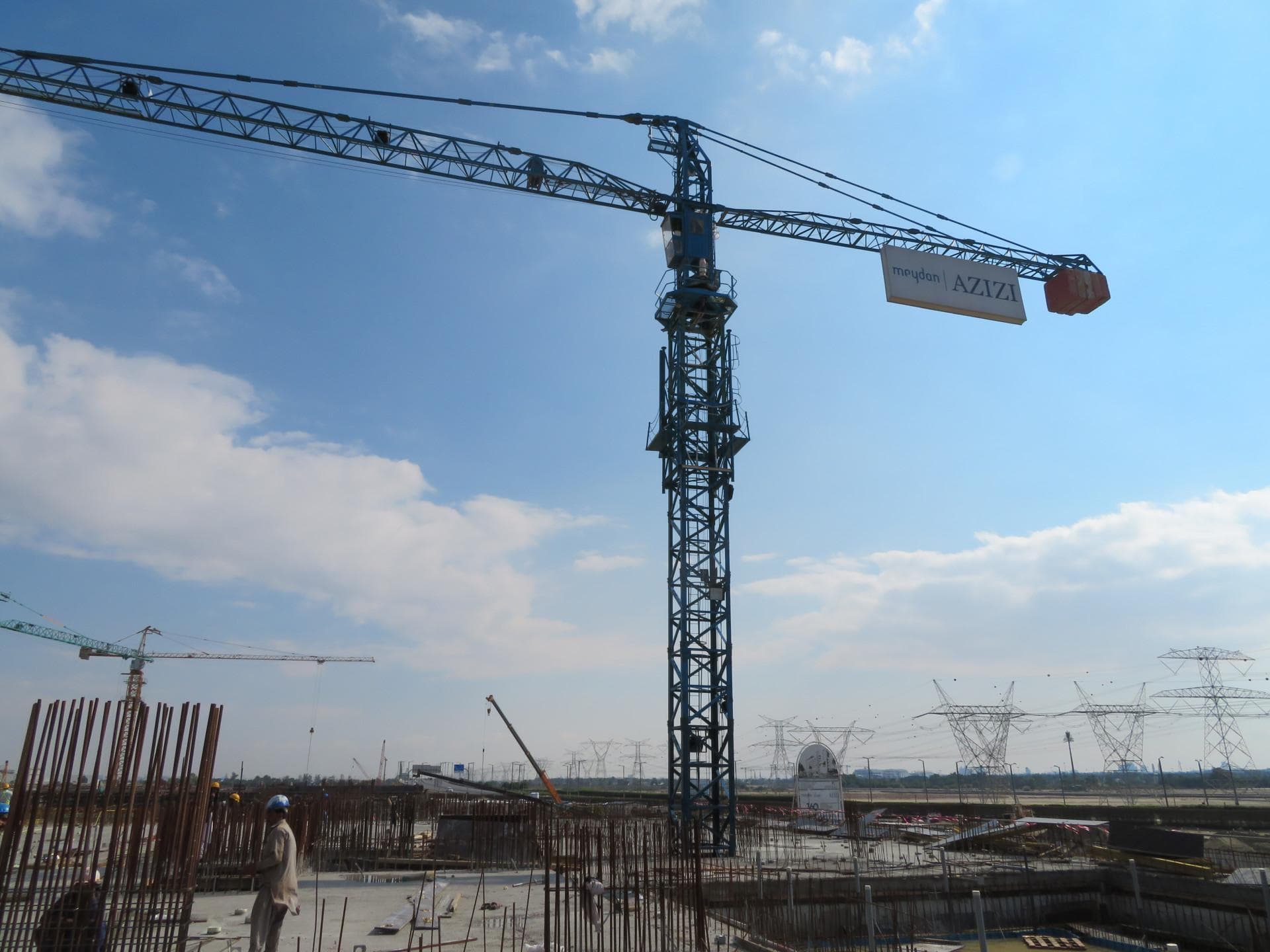 Riviera 32 - Construction