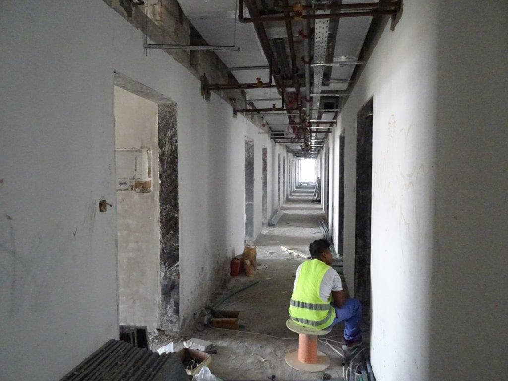 Riviera 46 - Construction