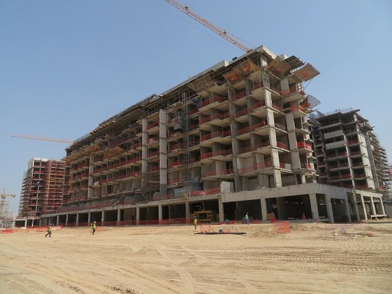Riviera 15 - Construction