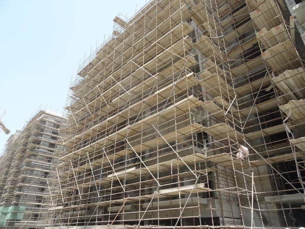 Riviera 42 - Construction