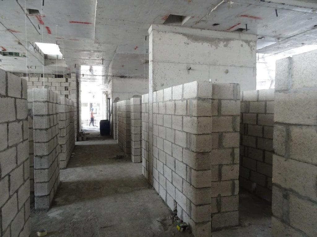 Riviera 45 - Construction