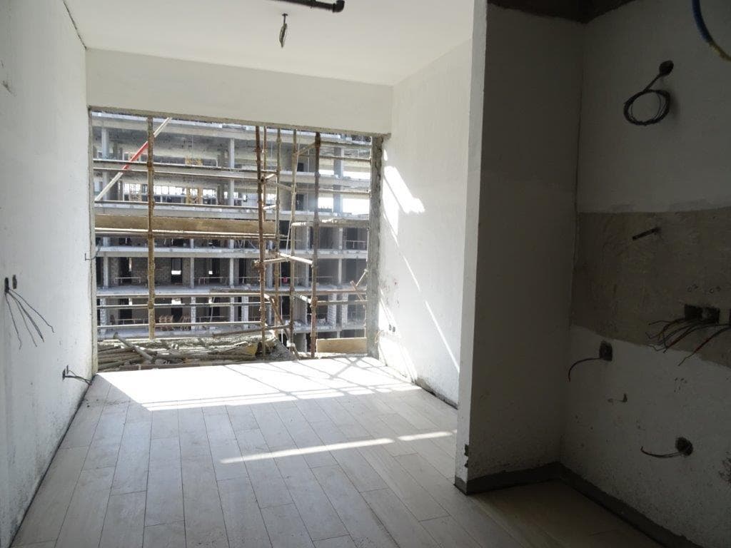 Riviera 38 - Construction