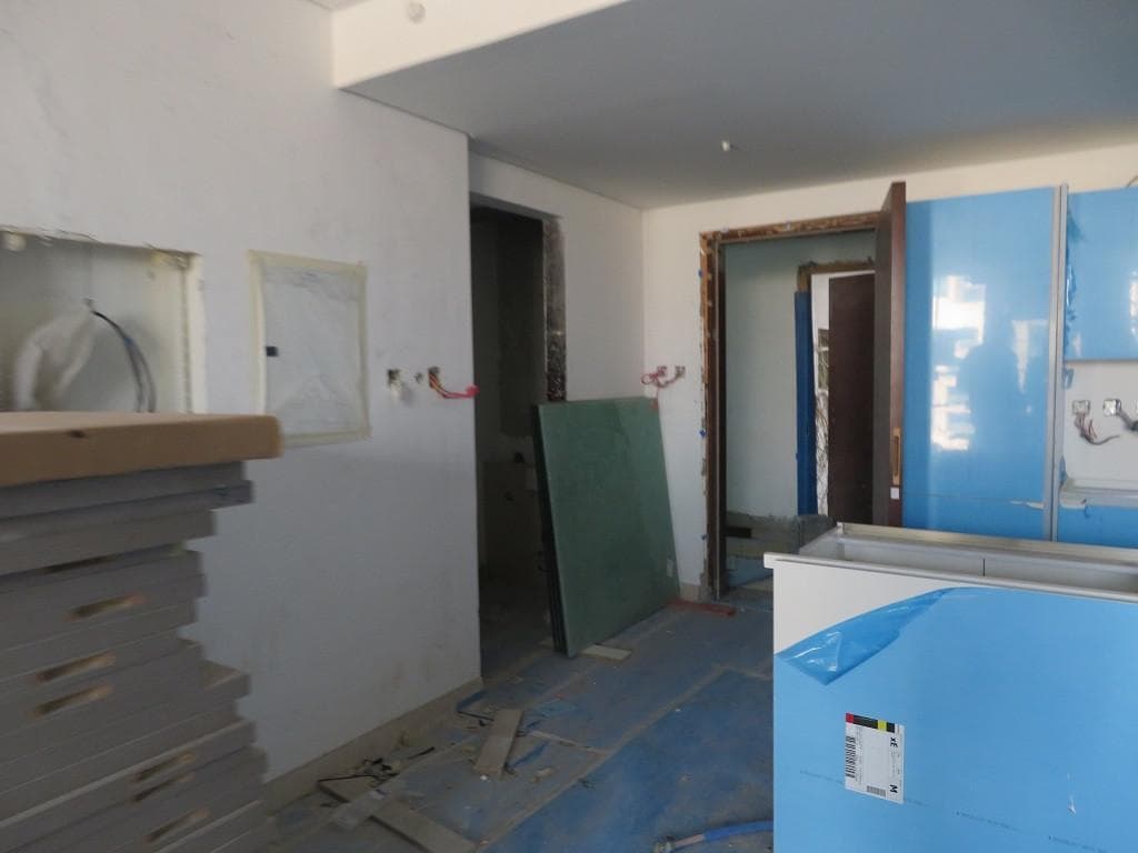 The Sterling - Construction