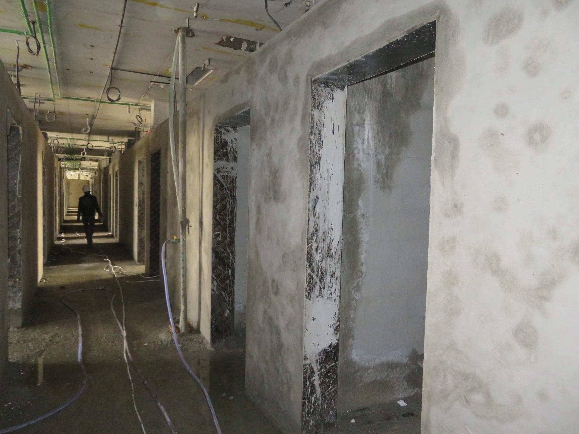 Riviera 3 - Construction