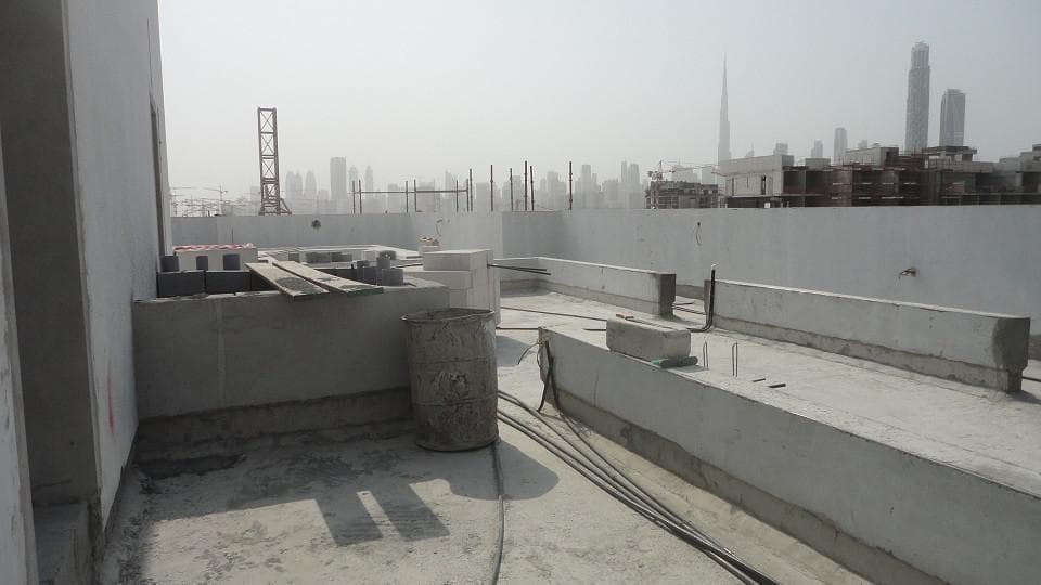 Riviera 13 - Construction