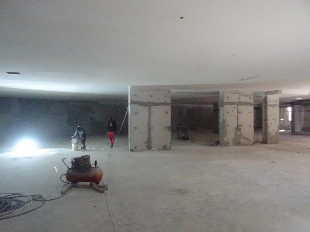 Riviera 42 - Construction