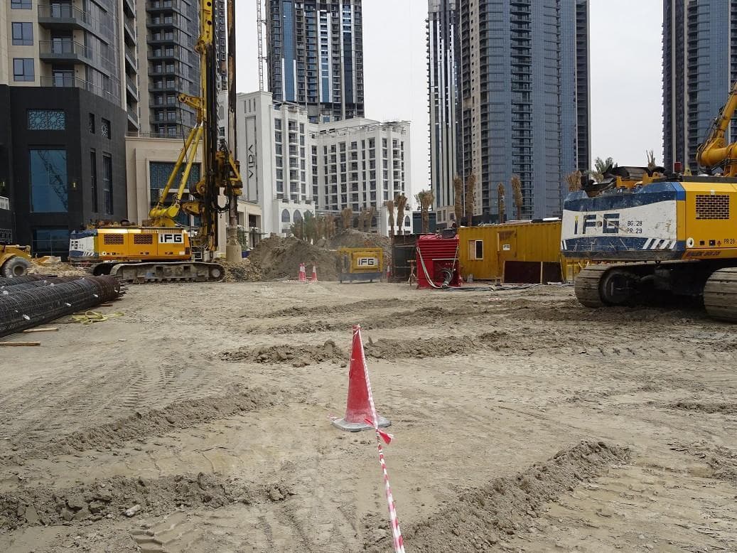 The Grand - Construction