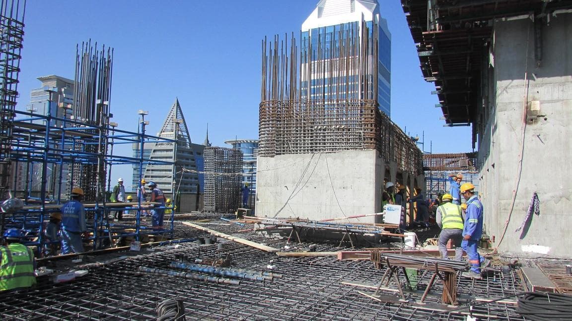 Paramount Tower Hotel & Residences - Construction