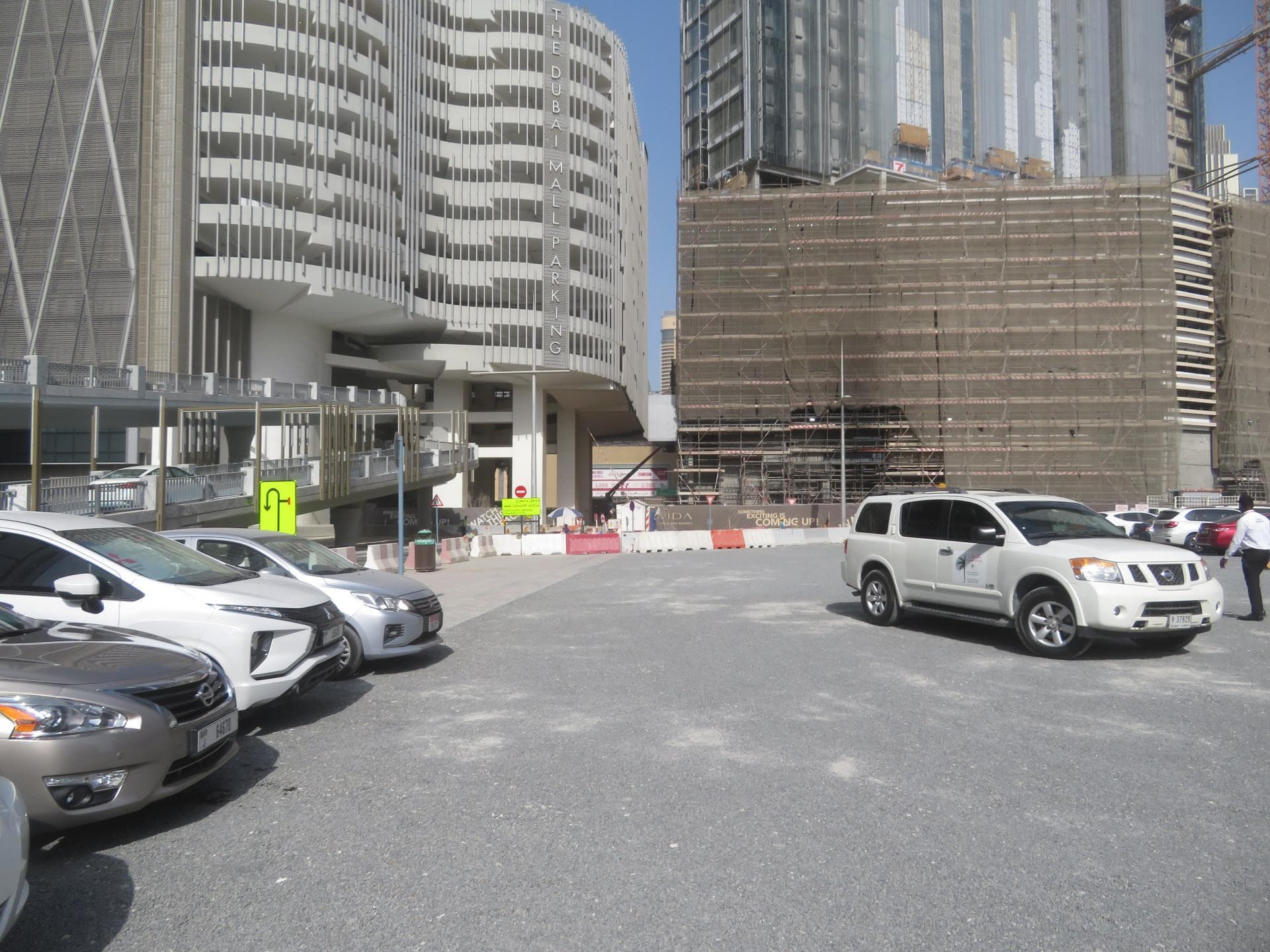 Elegance Tower - Construction